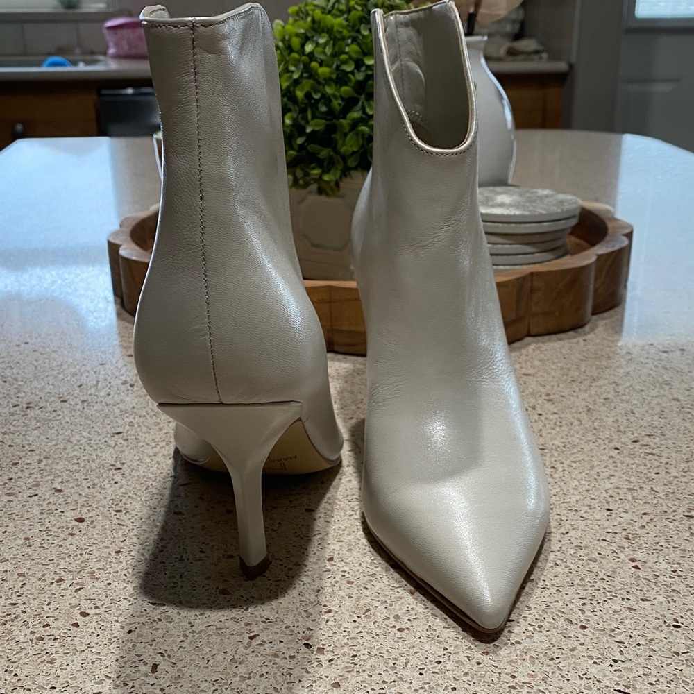 MARC FISHER Pointed Toe  Leather Ankle Booties with Slim Heel - Picture 2 of 5